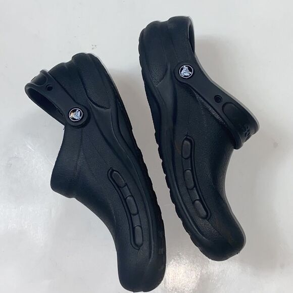 Crocs Women Unixes Size 10 Mens Size 8. shoes main image 4